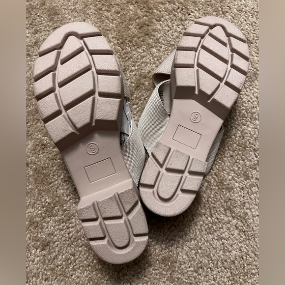 Platform Criss Cross Strap Sandal - Picture 2 of 3